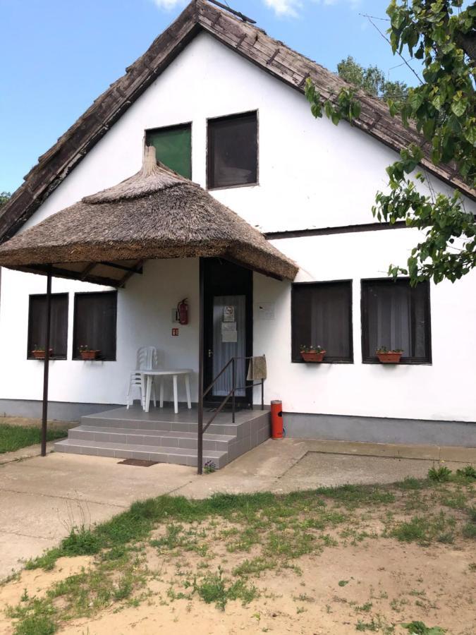 Patkós Motel Tiszafüred Exterior foto